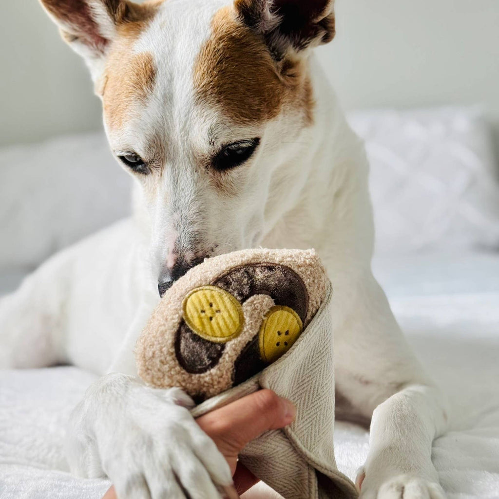 Crêpe Schnüffelspielzeug